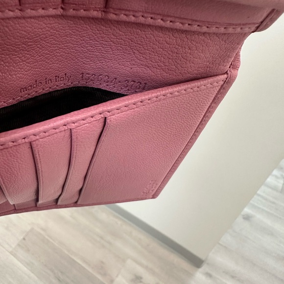 Yves Saint Laurent Pink and Cream Woven Clutch - Picture 11 of 13